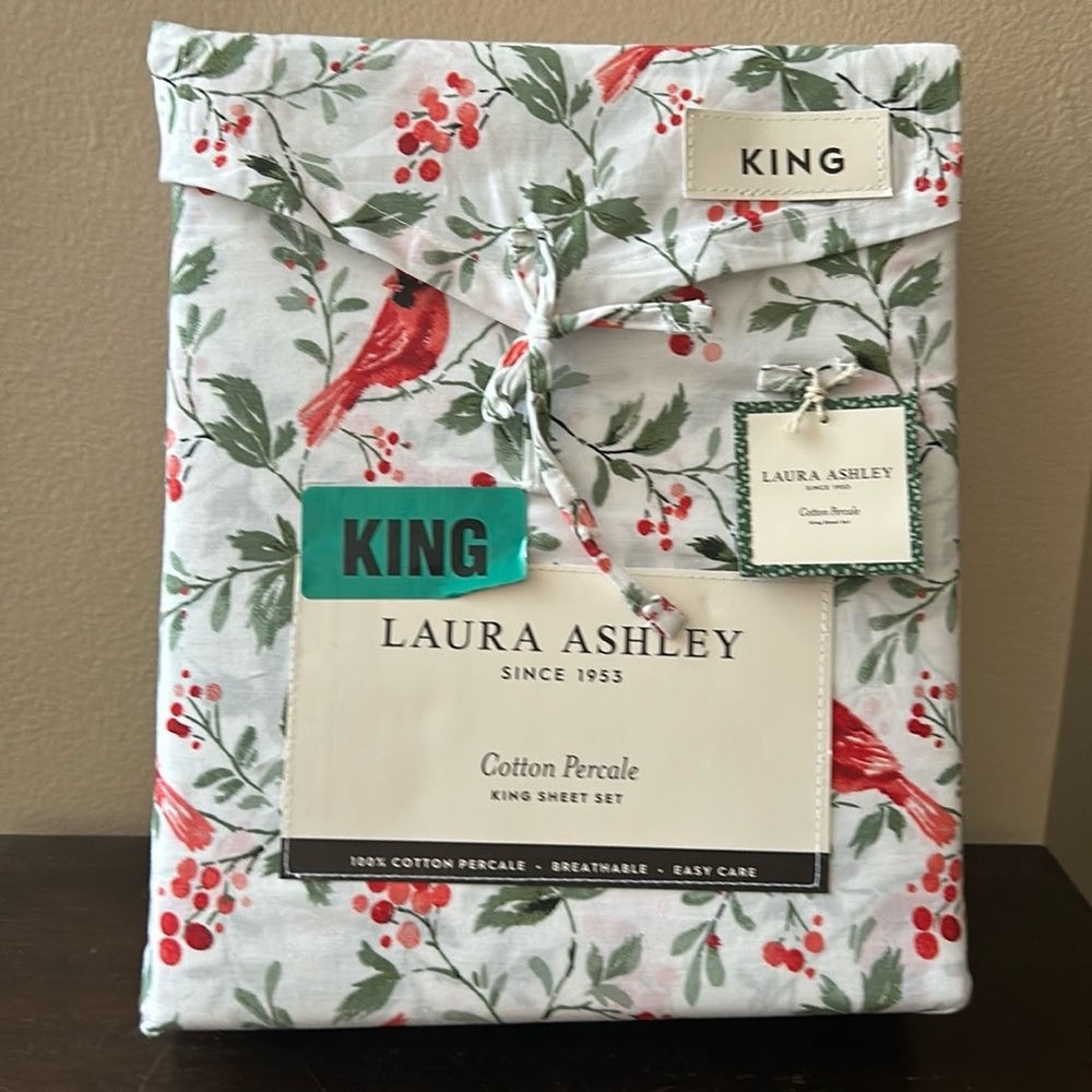 4pc Laura Ashley Christmas Red Cardinal Holly Berry King Sheet Set Cottage